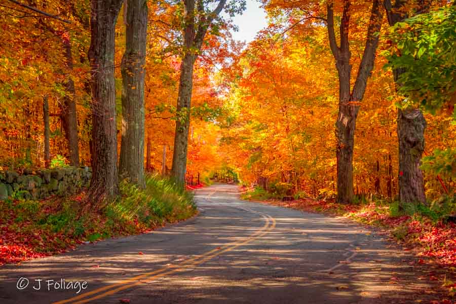 Peabody scenic byway in mid-October full fall colors