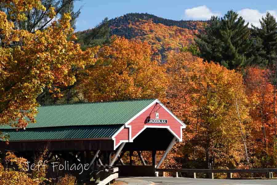 Jackson covered bridge in the fall colors of autumn
